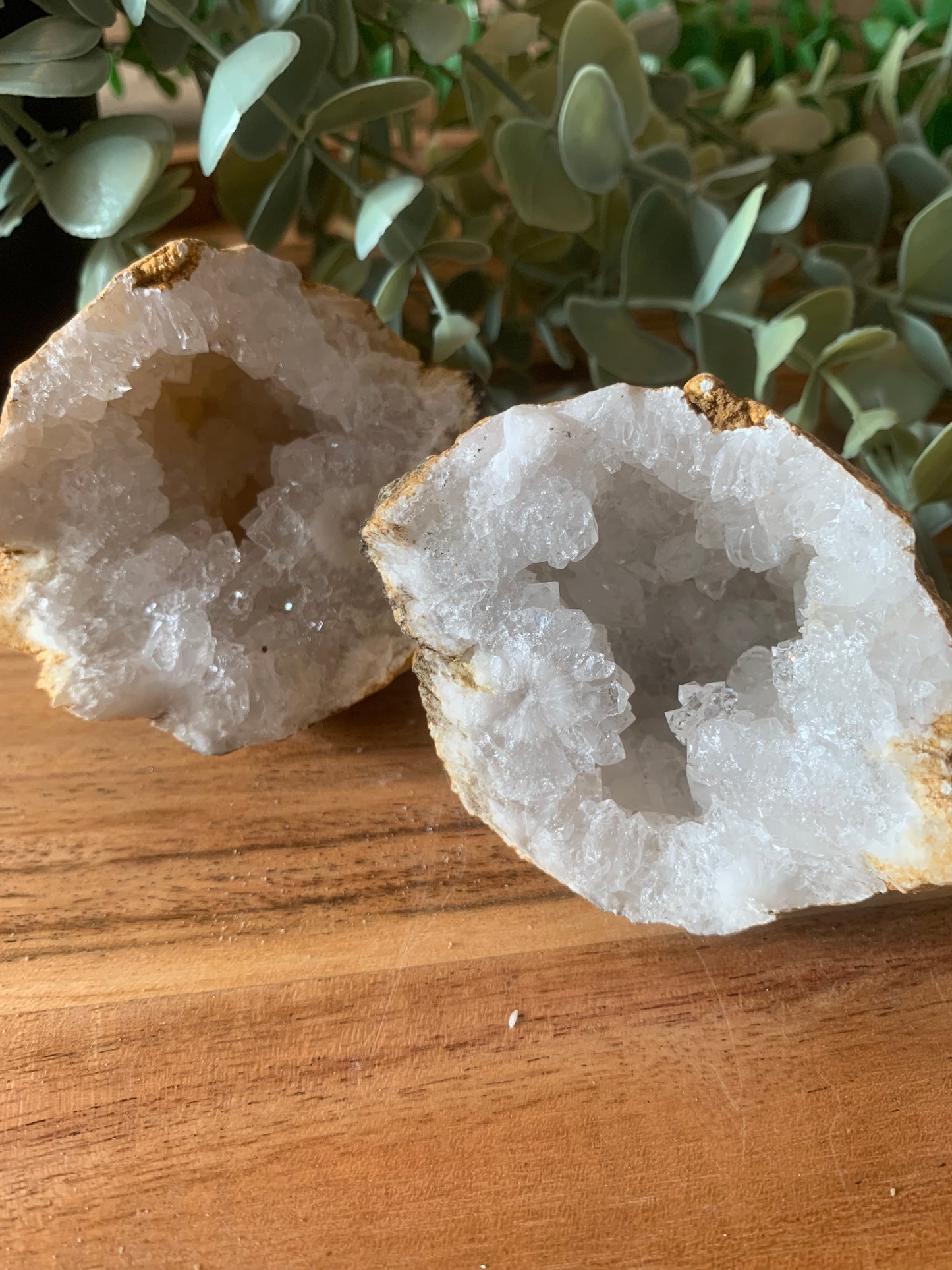 Marokkaanse Geode – Maat L | Gekraakt & Kristallen Zichtbaar